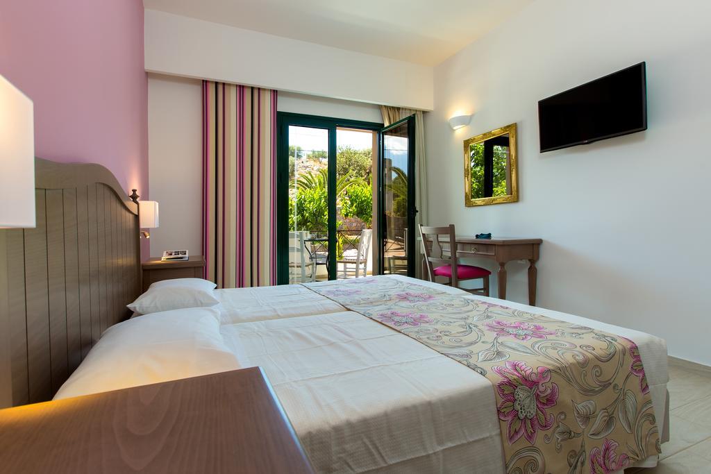 Alonia Villa, Refined Living With 50M2 Private Pool, By Thinkvilla Melidhónion Cameră foto