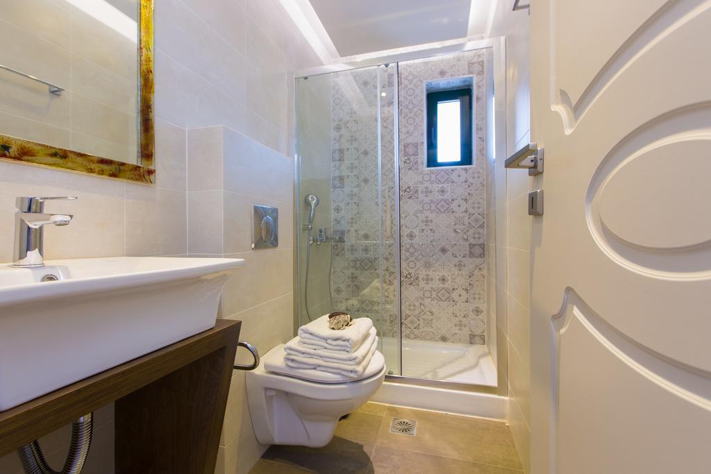 Alonia Villa, Refined Living With 50M2 Private Pool, By Thinkvilla Melidhónion Cameră foto